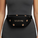 Close-Up Waist Level