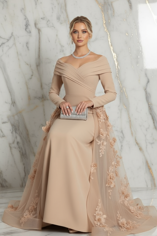 Closer seated pose - Beige gown