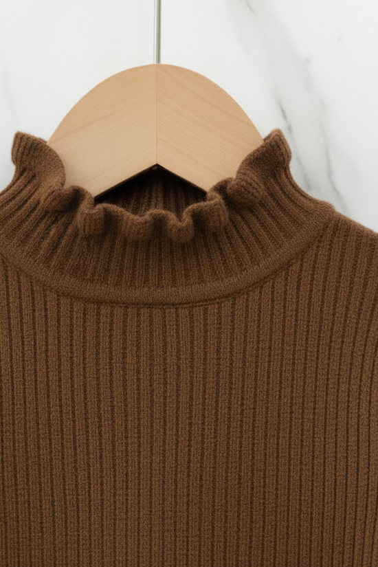 سويتر Coffee مبطن - تفاصيل الياقة