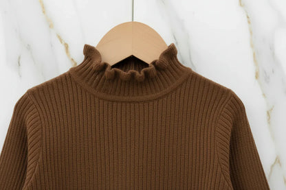 سويتر Coffee مبطن - تفاصيل الياقة