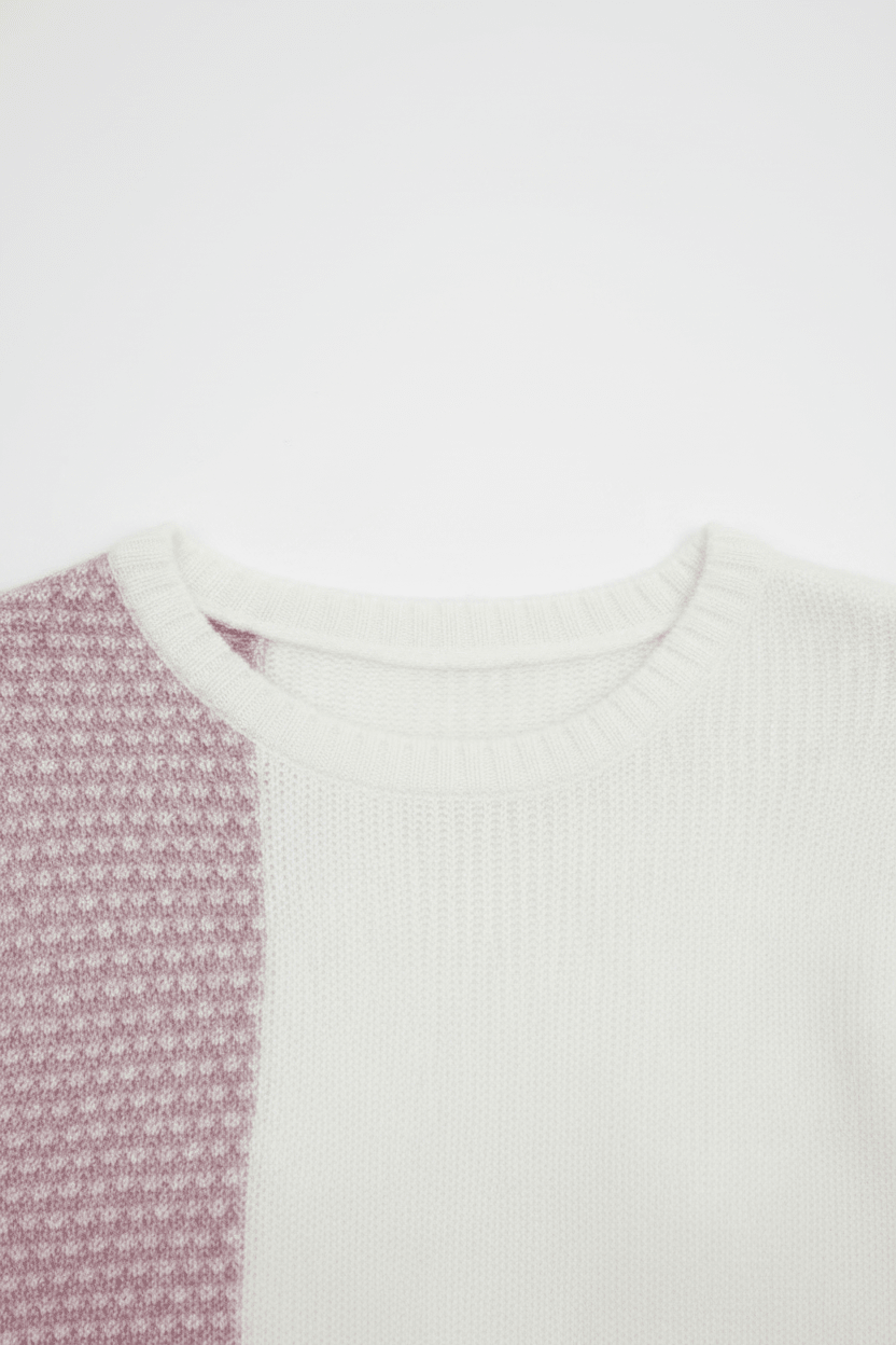 Crew neckline detail