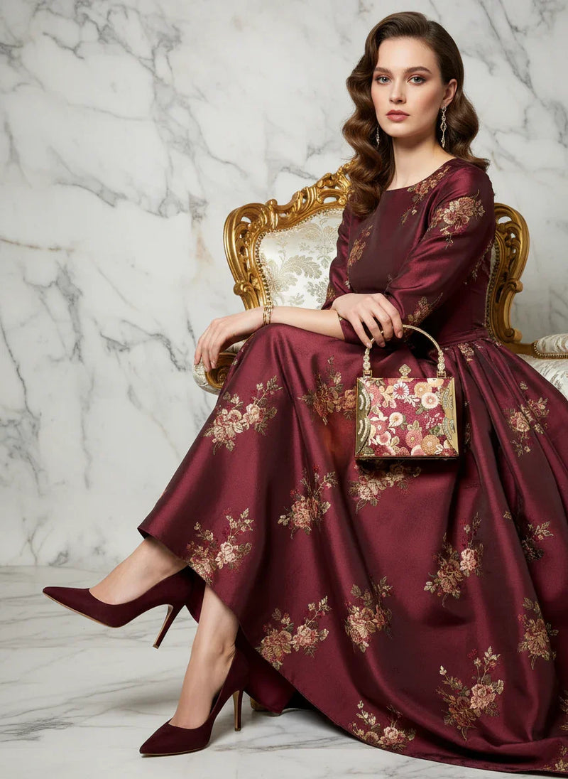 Crossed Legs Pose - Holding Clutch Delicately