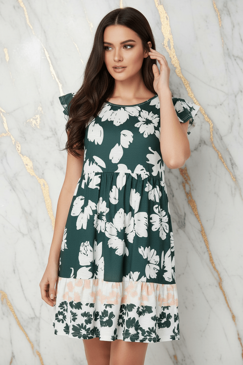 Dark Green Dress - Dreamy Close-up