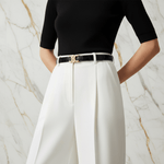 Diagonal Waist Close-up