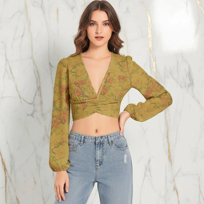 Front view with hand on hip