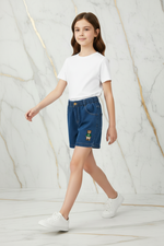 Girl - Walking pose