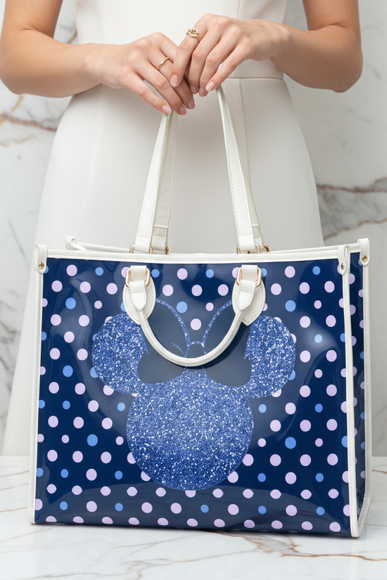 Hand placement detail