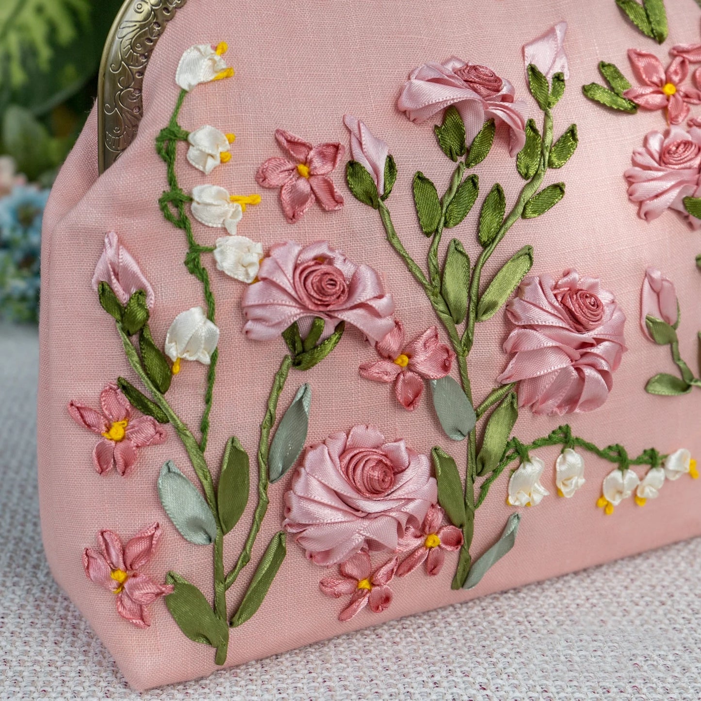 Luxury Unique Embroidered Pink Handbag