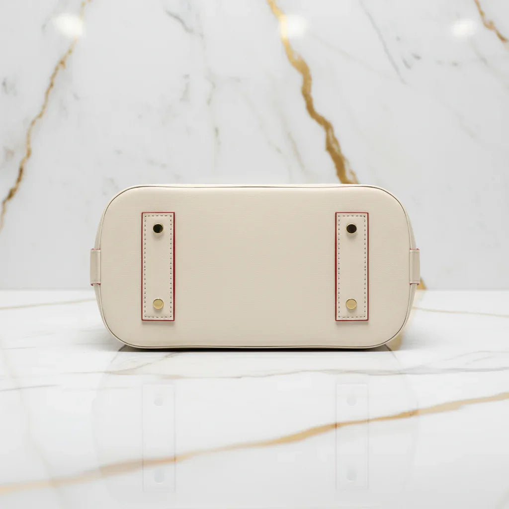 IVORYNN bag - bottom view on gold marble