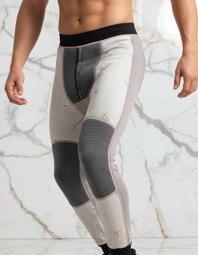 Knee padding detail and transitions