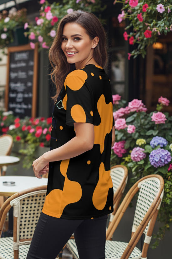 Kung Fu T-Shirt Over-Shoulder