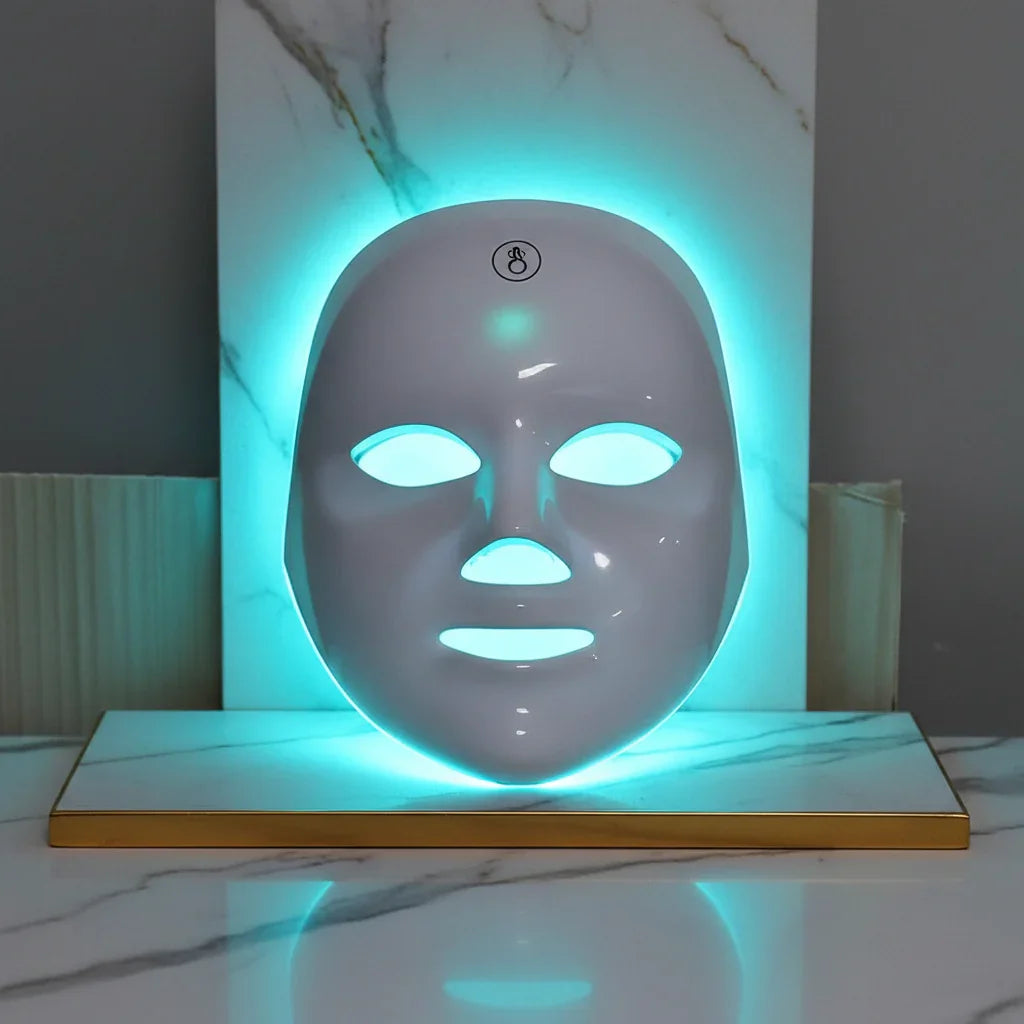 قناع بإضاءة LED أزرق سماوي