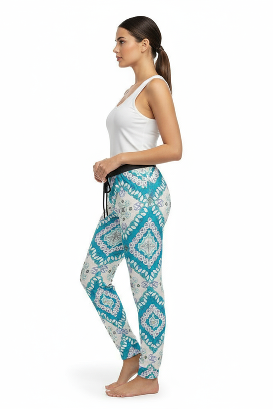 Left side profile view