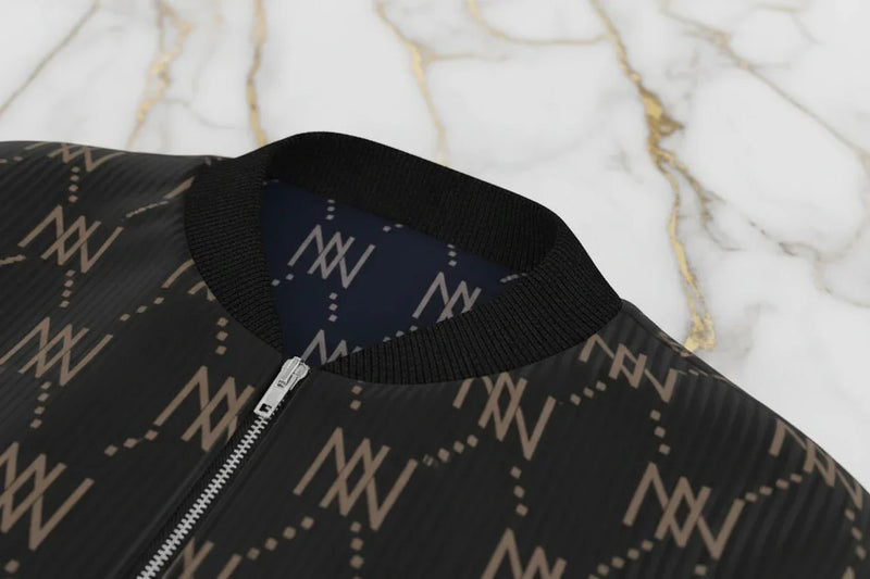 جاكيت بومبر NN - تفاصيل الياقة