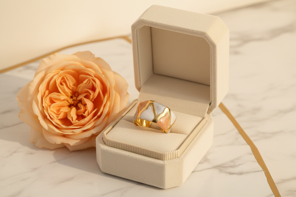 Peach Ring Box 45 Angle