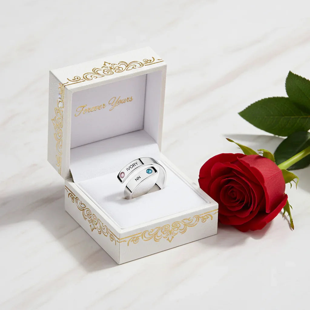 Ring in gift box with rose 3