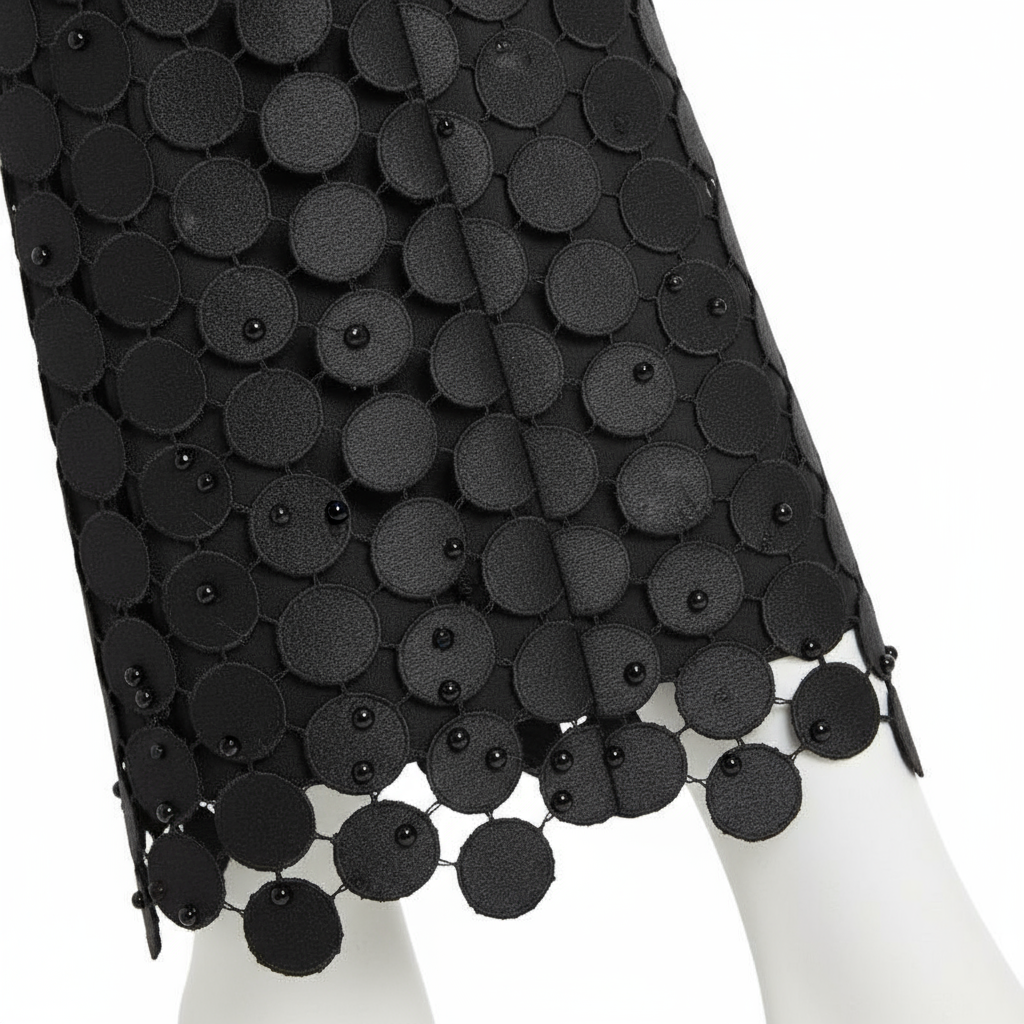 Scalloped Hem Detail