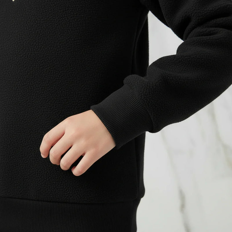 Sleeve Cuff Detail