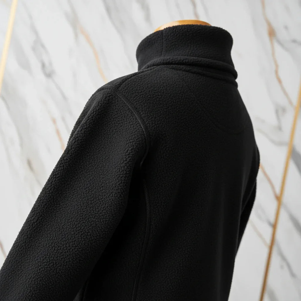 Sleeve Detail