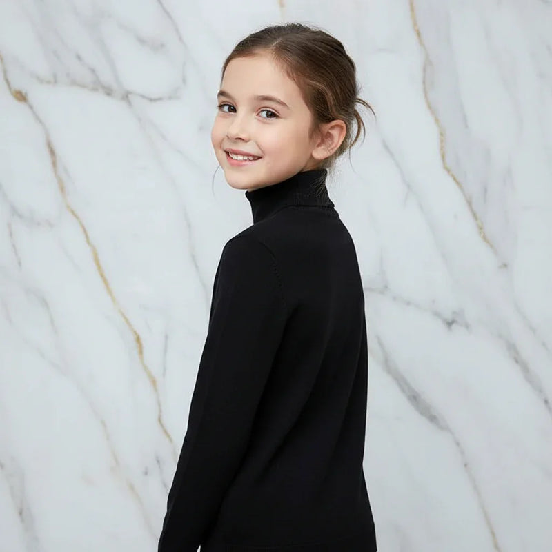 Studio Back Three-Quarter