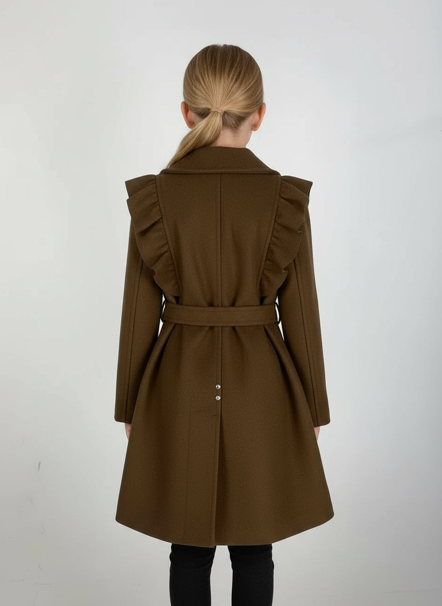 Studio photo - back view