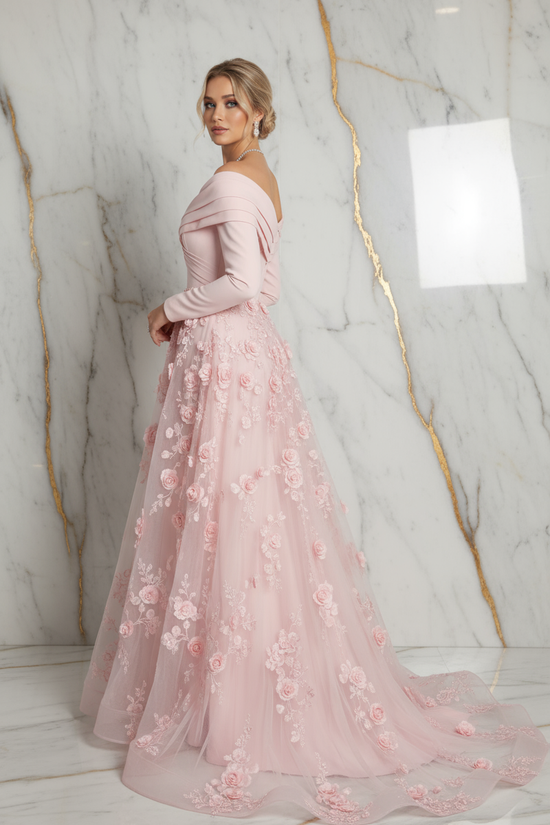 Three-quarter angle - Pink gown