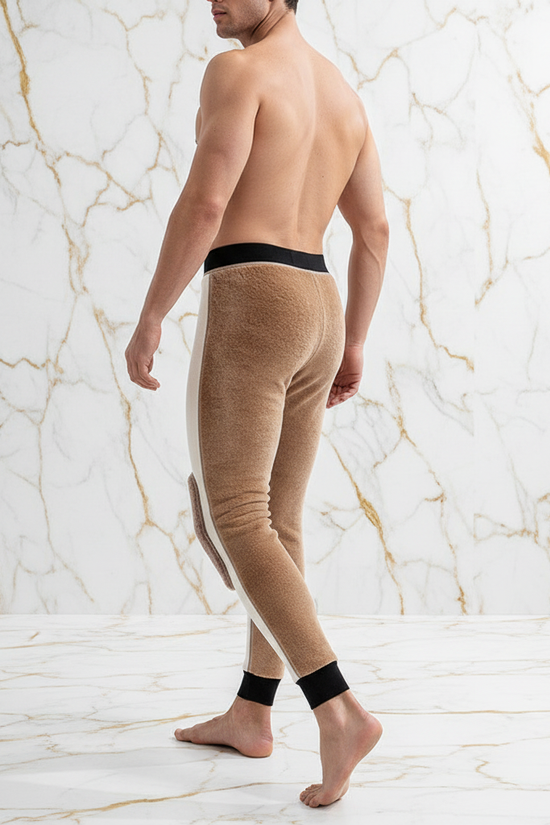 Three-quarter back angle - walking pose