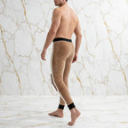 Three-quarter back angle - walking pose