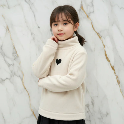 Upper body showing fabric texture