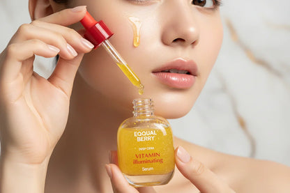 سيروم VITAMIN - تطبيق على الخد