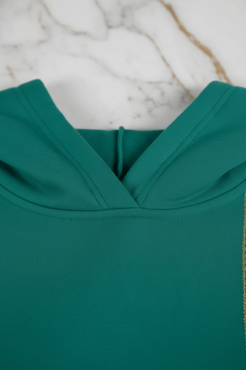 Yoke Seam & Horizontal Band